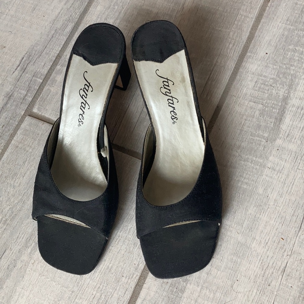 Black Party Slides